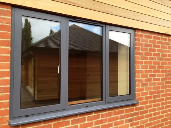 Vanguard Solutions Fashion Aluminum Sliding Anti-theft Window Aluminium Glass Windows Sliding Windows Residential - Image 3