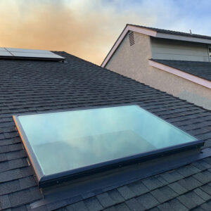 Modern Residential Aluminium Vented Living Room Skylights Roof Windows For Flat Roofs