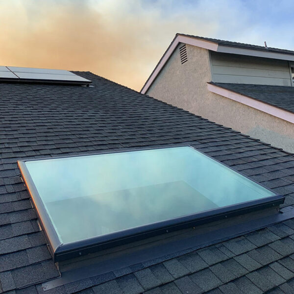 Modern Residential Aluminium Vented Living Room Skylights Roof Windows For Flat Roofs