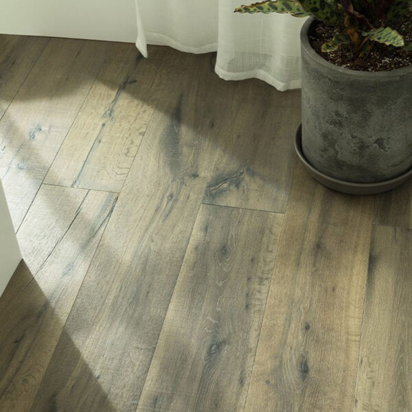 3 Layer Aged OAK Engineered Wood Flooring 12MM/15 MM thickness for Home Decoration - Image 2