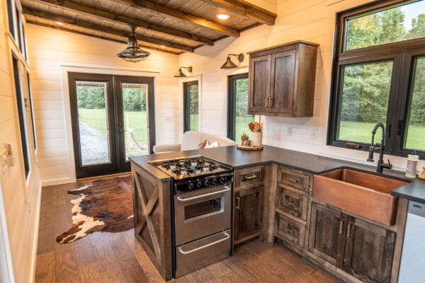 Big Sky Bunkhouse - Image 3