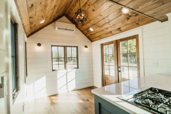 3 Bedroom Bunkhouse - Image 3