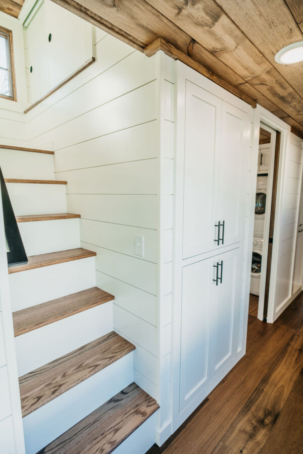 3 Bedroom Bunkhouse - Image 2