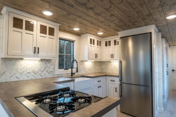 3 Bedroom Bunkhouse - Image 8