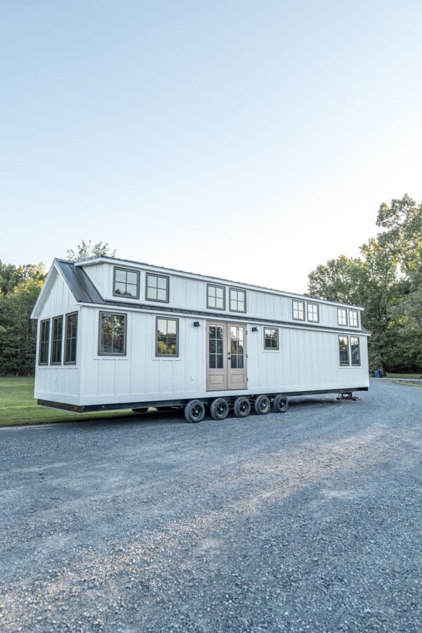 3 Bedroom Bunkhouse - Image 11