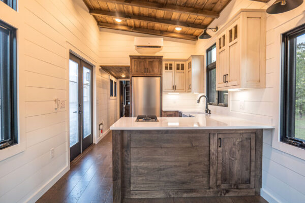 Big Sky Bunkhouse - Image 7